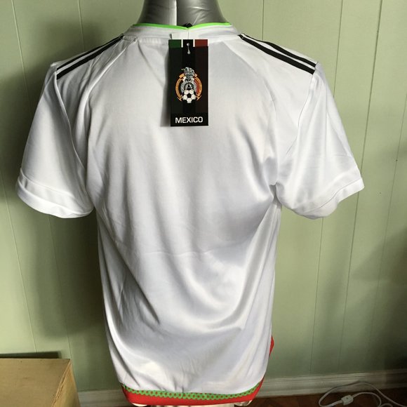 Mexico soccer jersey large - Picture 2 of 4